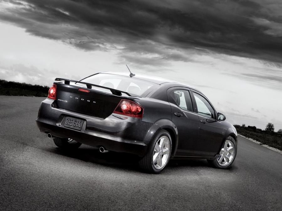  Dodge Avenger 2010 года  (фото 7 из 17)